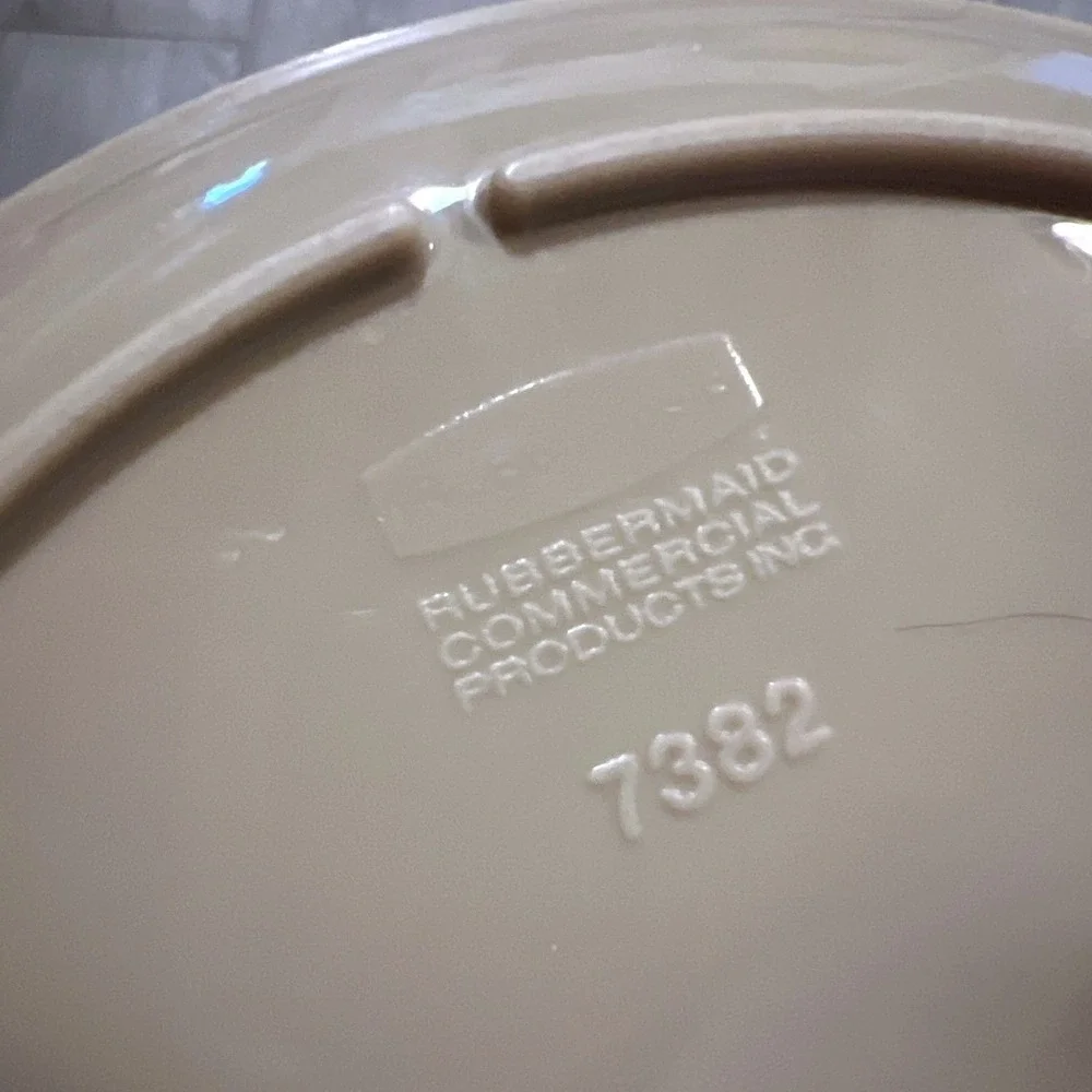 Rubbermaid one owner